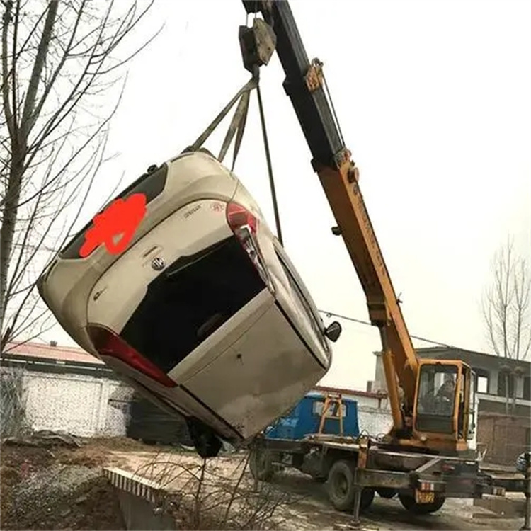 荔湾随时待命，吊车24小时道路救援服务全解析